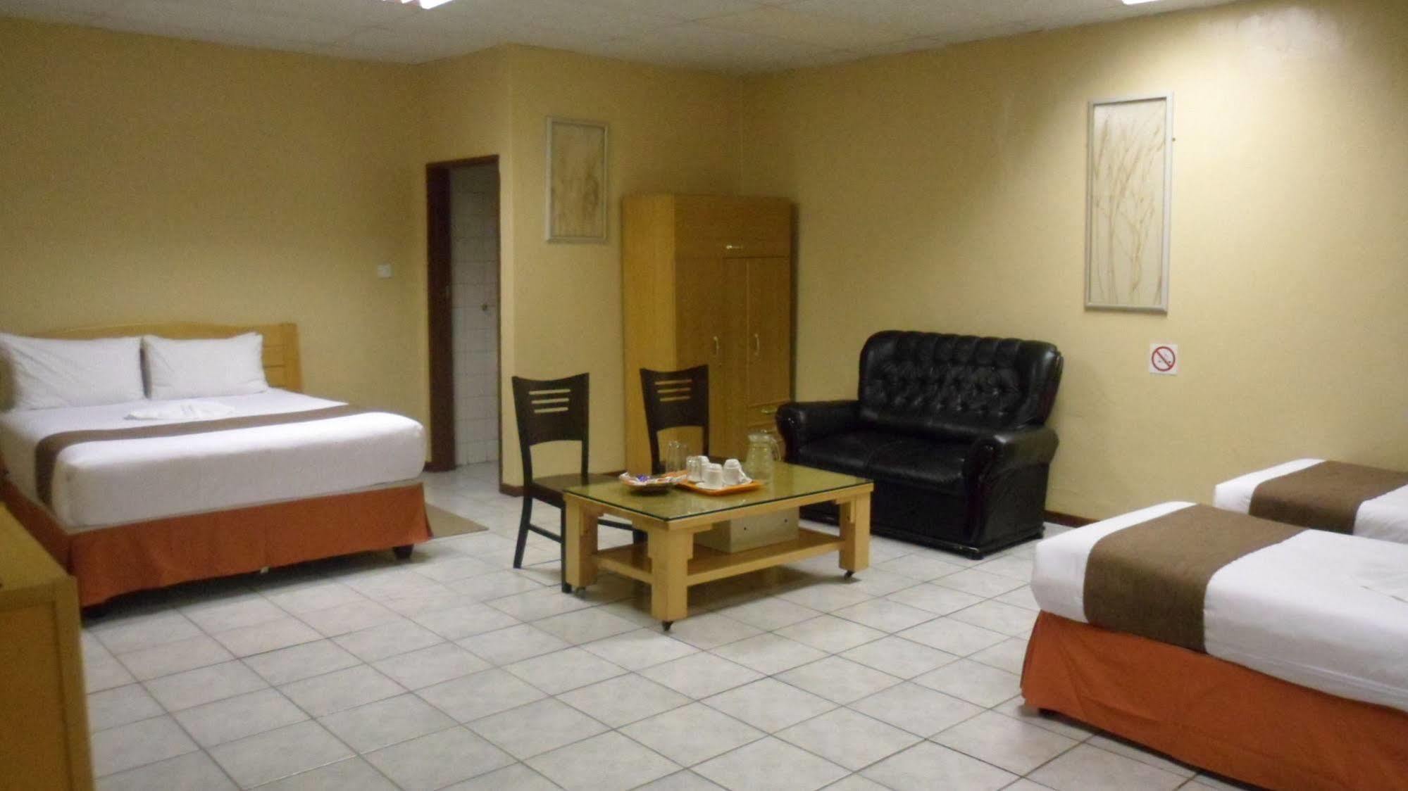 Centre Lodge Maun Exteriér fotografie